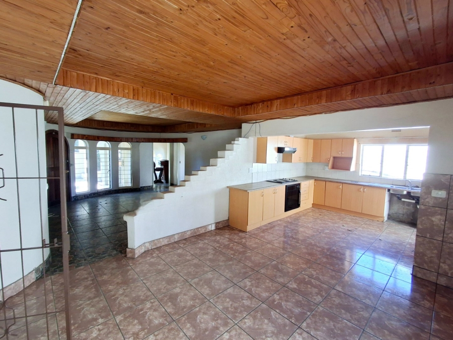 4 Bedroom Property for Sale in Vaalpark Free State